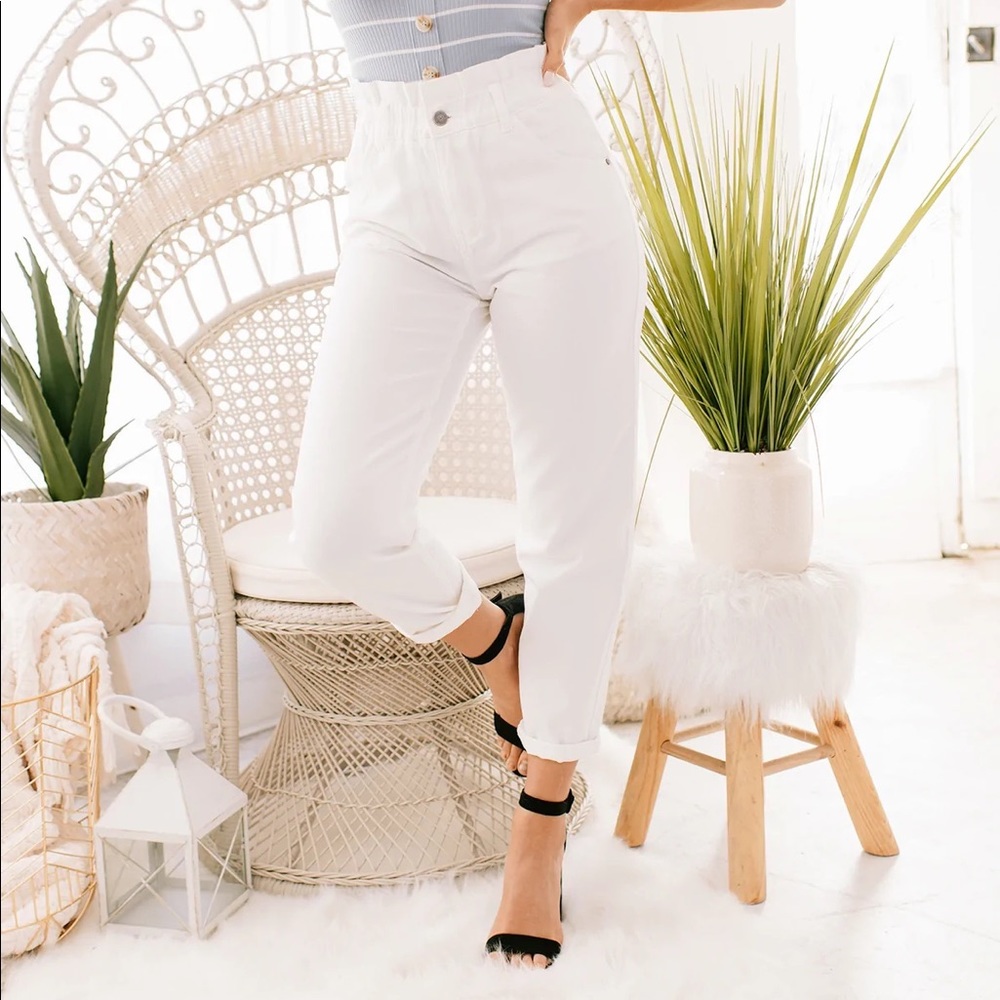 Zara White Slouchy Jeans Size 8